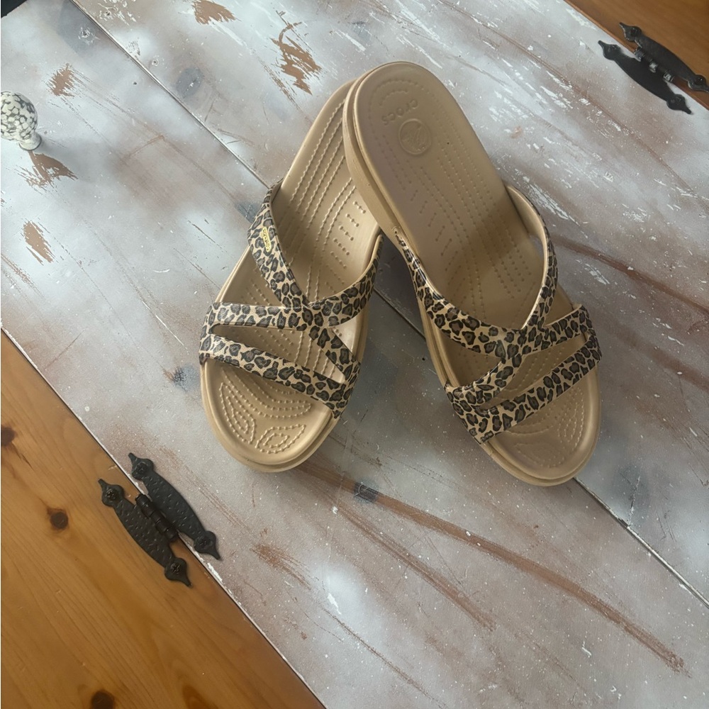 CROCS Women's Leopard Print Sandals